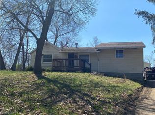 8060 Addison Rd, Masury, OH 44438