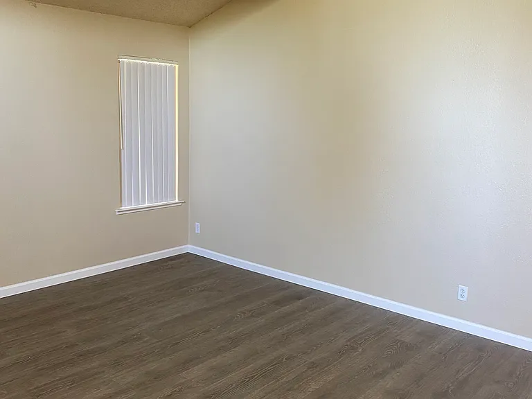 5501 Mike Arthur Ct — Photo 9