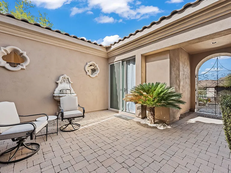 11479 E Beck Ln — Photo 71