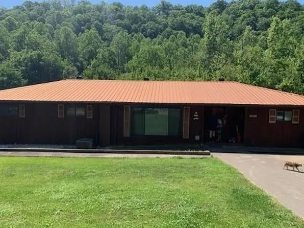 1863 Raccoon Rd, Hueysville, KY 41640