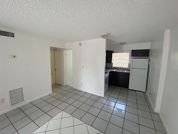3rd image of 8264 NE 10th Ave #8