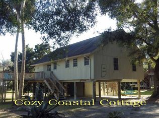 1404 Jungle Rd, Edisto Island, SC 29438