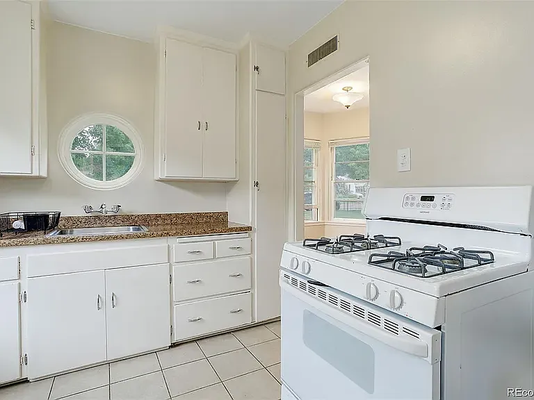 2630 S Marion St #2630 — Photo 9