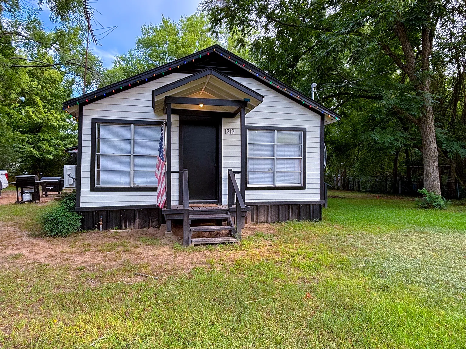 2 bed, 760 sqft, $1,500 — Photo 2