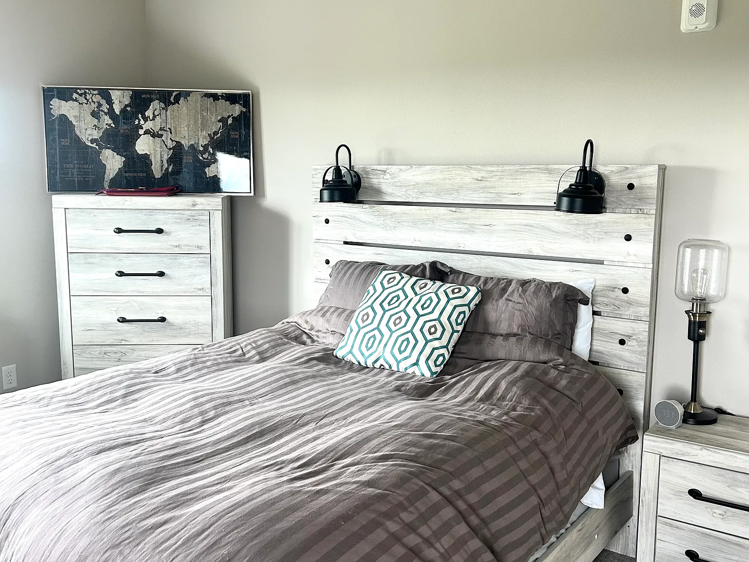 2 bed, 1441 sqft, $2,800 — Photo 4