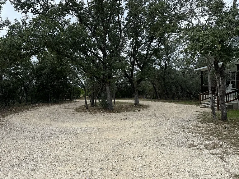 914 Bear Springs Trl — Photo 7