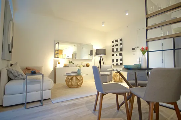 Rented by Lofts and Flats LLC | media 24