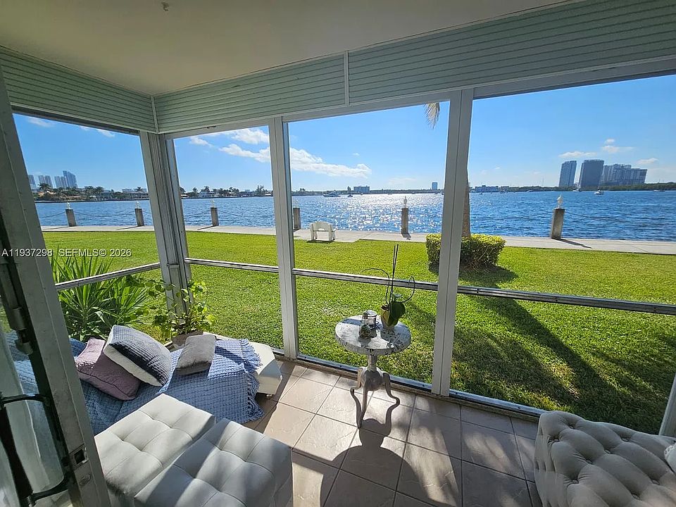 2nd image of 3000 Marcos Dr #3