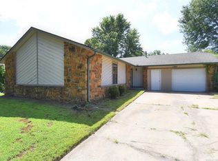 1280 E 139th St S, Glenpool, OK 74033