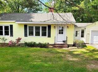 277 W Main St, Yarmouth, ME 04096