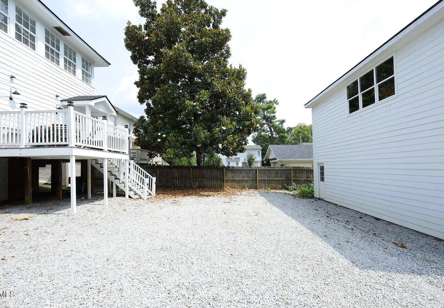 3 bed, 2.0 bath, $2,300 — Photo 3