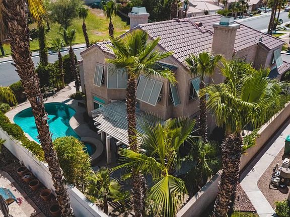 2nd image of 45540 Desert Fox Dr