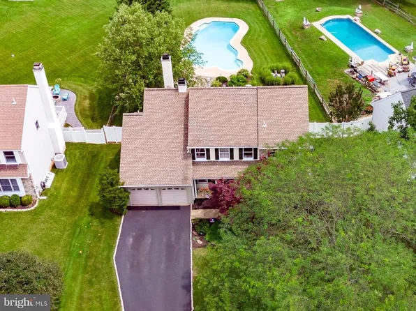108 Tamarack Cir, Hatboro, PA 19040
