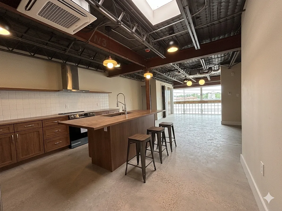 Building Photo - 1726 Austin Ave #3