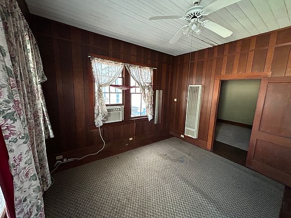 5th image of 103 Marcel St #A