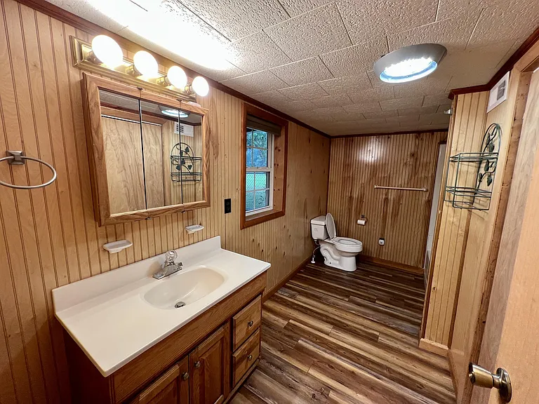 2447 Eldridge Rd — Photo 23
