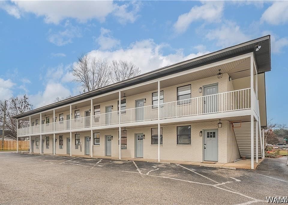 1st image of 1212 12th St APT 35