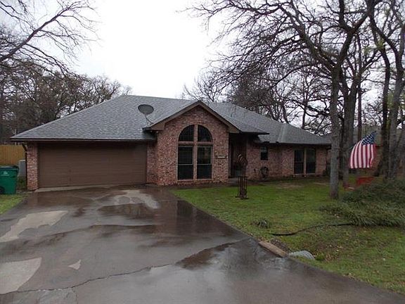 2nd image of 1301 Spanish Moss Dr