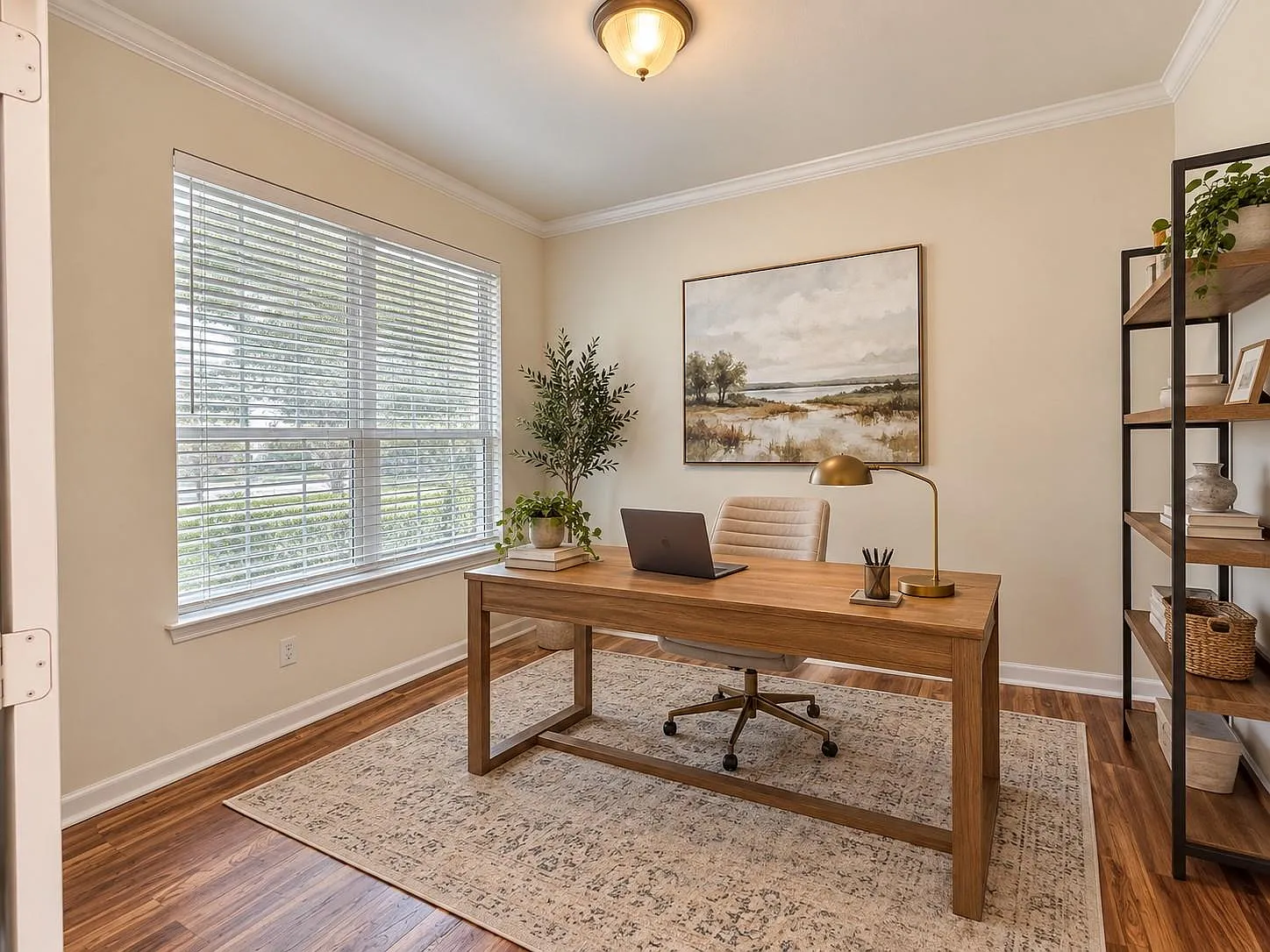 4 bed, 2.5 bath, 2465 sqft, $2,350 — Photo 3