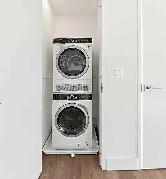 45-10 215th Pl #2D — Photo 11