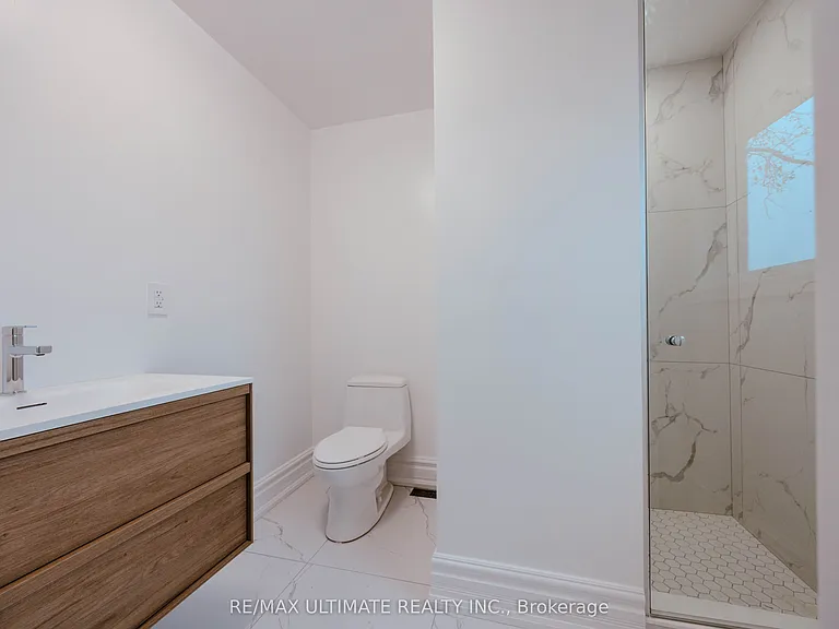 83 Burr Ave #UPPER1 — Photo 3