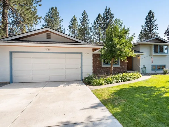 219 W Regina Ave, Spokane, WA 99218