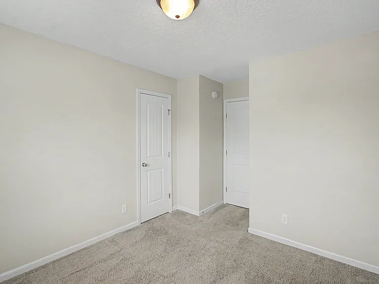 16 Cassels Ct — Photo 17