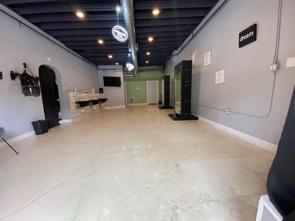 5742 W Chicago Ave #1, Chicago, IL 60651