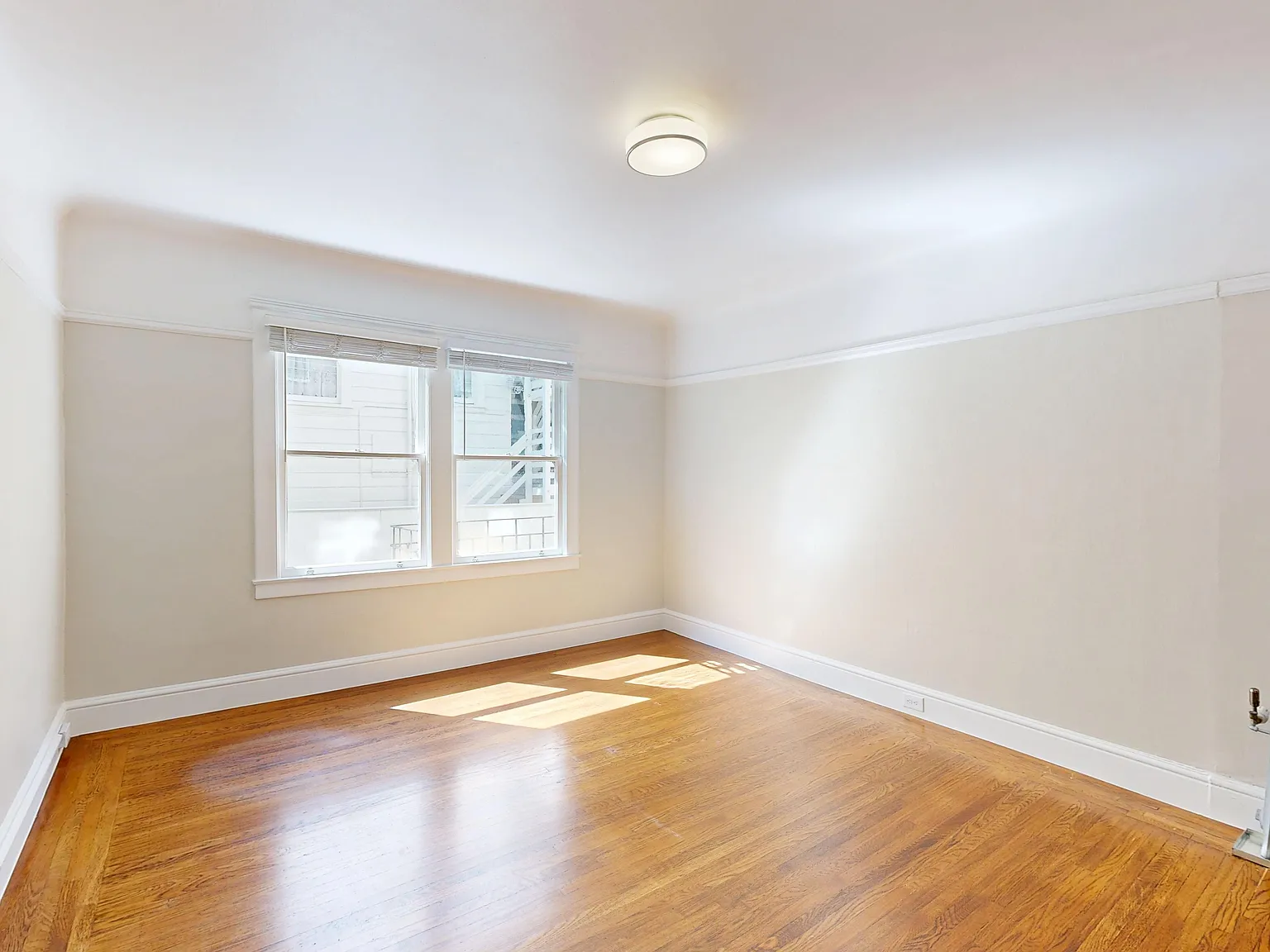 106 Sanchez Street — Photo 3