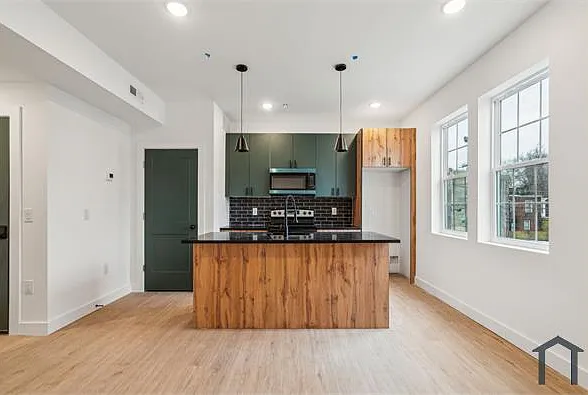 4181 Mantua Ave #2 — Photo 3