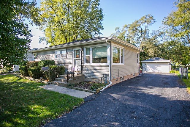 1st image of 16852 Willow Lane Dr