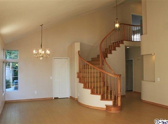 4th image of 14241 Remington Ct