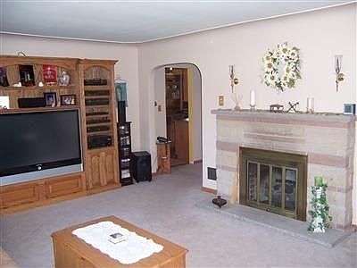 5th image of 3612 Lake Michigan Dr NW