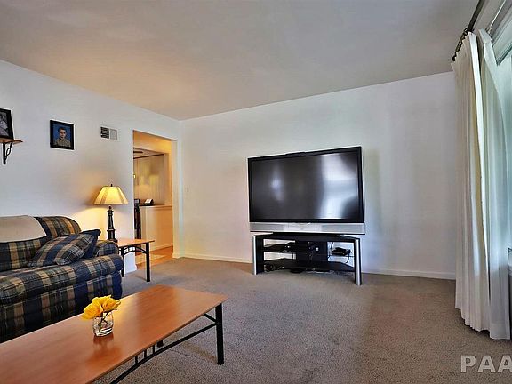 5th image of 4529 N Bournedale Dr