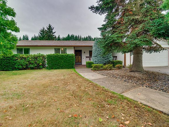 2nd image of 13004 NE 6th Ct