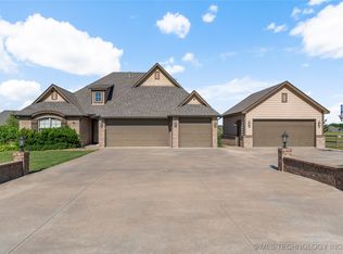 14260 N 62nd East Ave, Collinsville, OK 74021