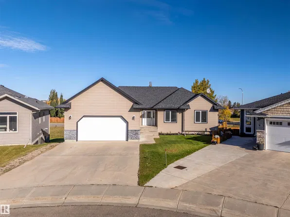 5 Aspen Ct, Cold Lake, AB T9M 0G2