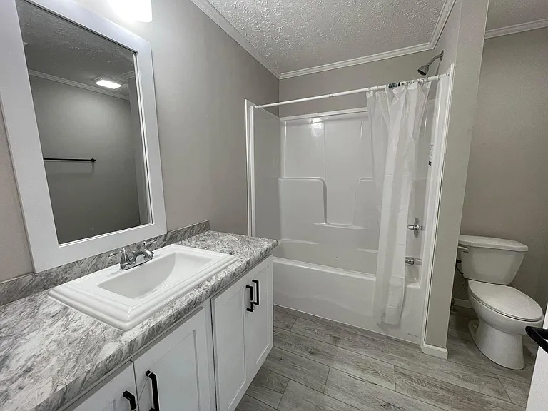 710 Spangler Dr — Photo 4