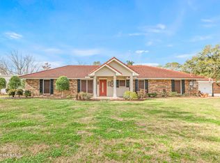 1907 Teche Dr, Breaux Bridge, LA 70517