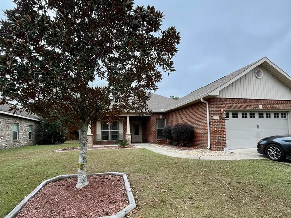 13715 Fox Hill Dr, Gulfport, MS 39503