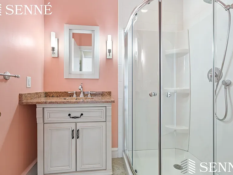 216-218 Commonwealth Ave #4 — Photo 15