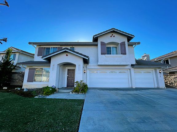 3rd image of 16612 China Berry Ct