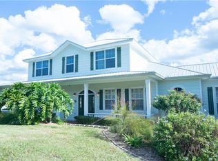 4240 Lake Harney Cir, Geneva, FL 32732