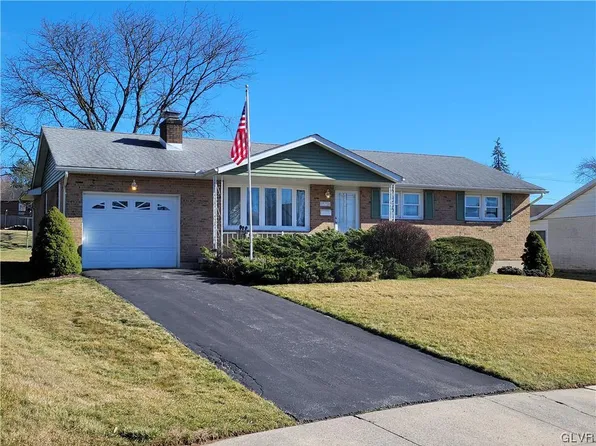 3132 Terrace Cir, Whitehall, PA 18052