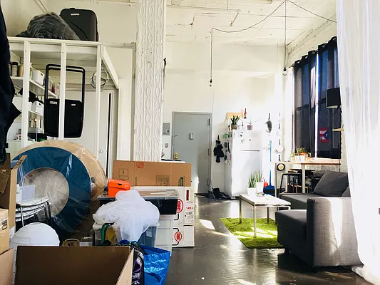 Rented by Nooklyn NYC LLC | media 22