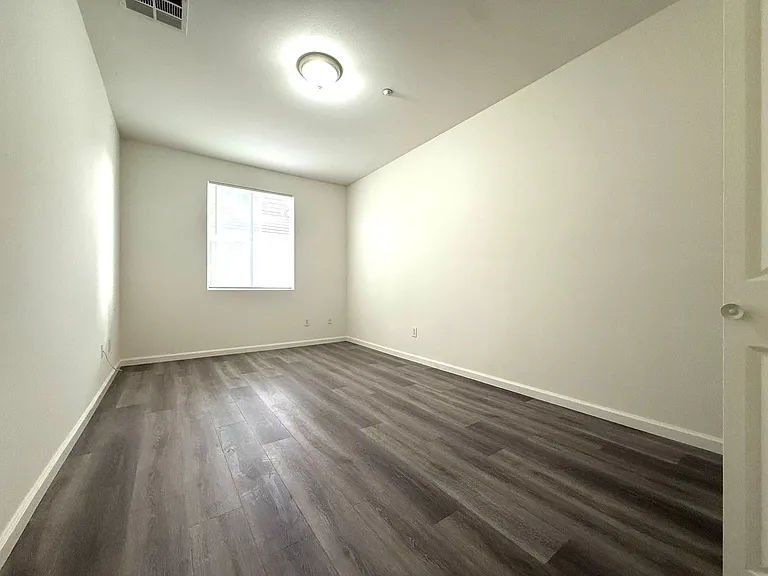 3317 Del Mar Ave — Photo 29