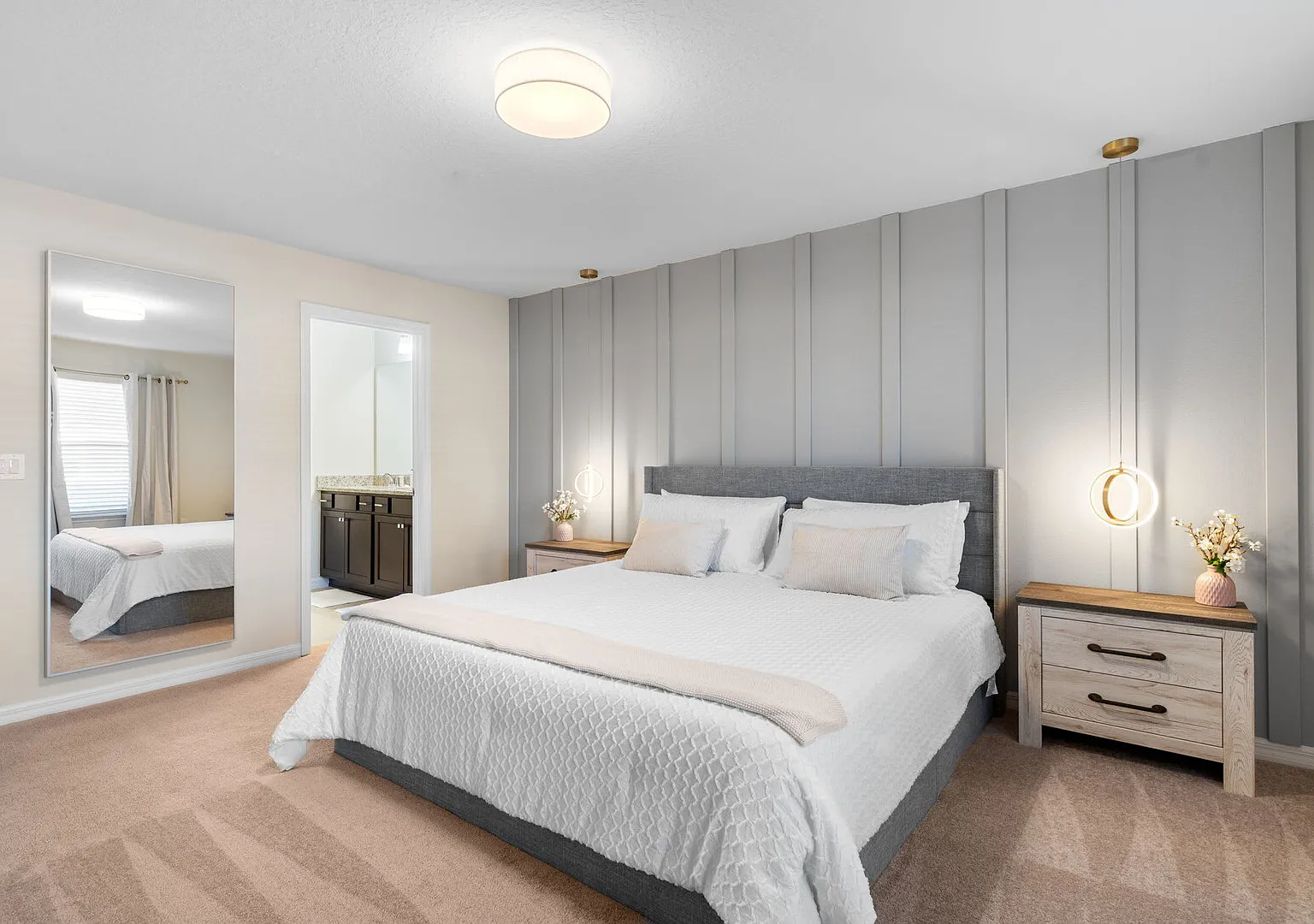Chic Home, Game Room, Themed Beds — Photo 3