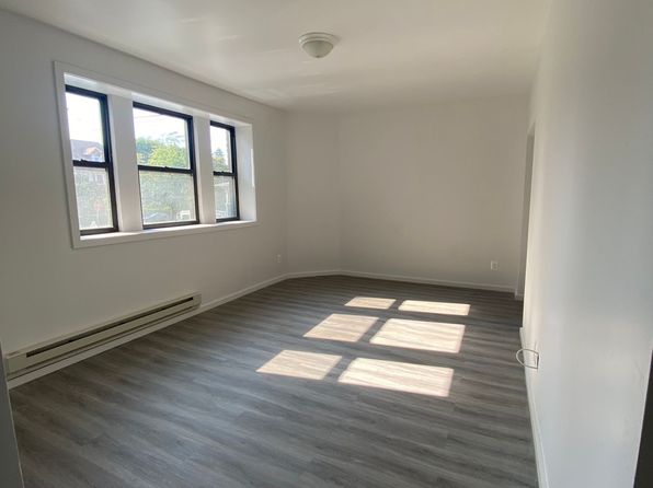 6751 N 13th St APT 4J