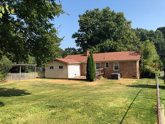 3rd image of 5320 Buena Vista Ave