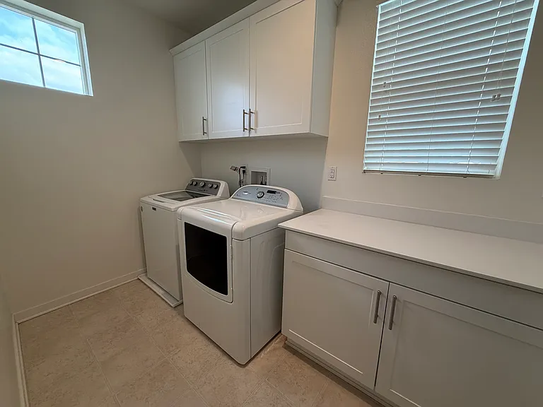 6998 Silverado St — Photo 12